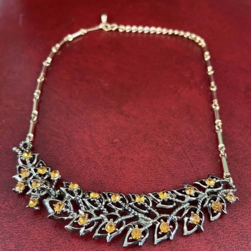 Vintage Bib Necklace Goldtone Citrine Rhinestone Adjustable Choker Flower Leaves